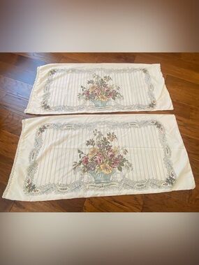 Vintage Set of King‎ Louis Nichole pillowcases floral urn design & lace trim
